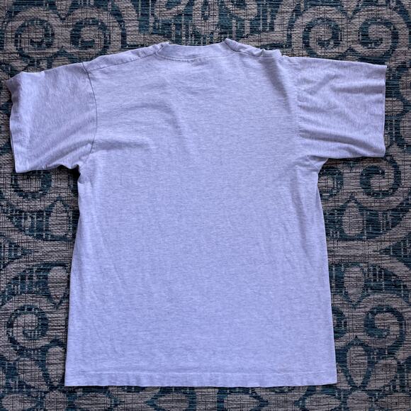 Screen Stars Best Wild Things Coyotes and Rabbits Desert Graphic T-Shirt Size L - Picture 2 of 6